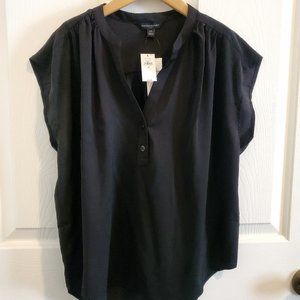 Banana Republic Drapey Black Button Dolman Blouse NWT size XS